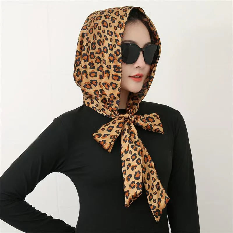 Random Color Fashionable headscarf, stylish windproof and sun protection scarf