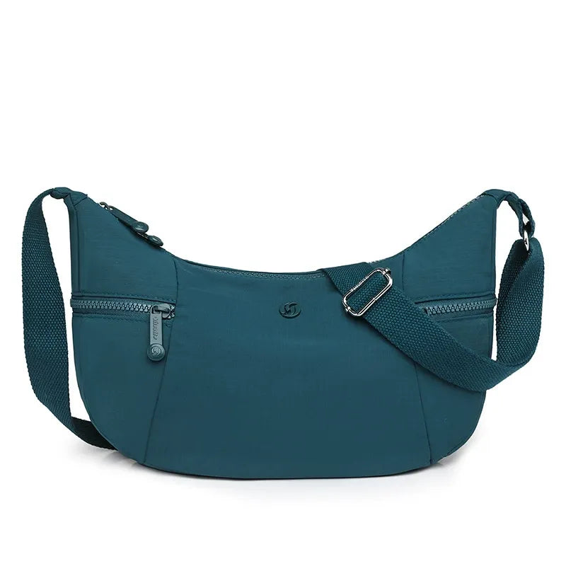Solid color textured lightweight commuter outdoor travel bag